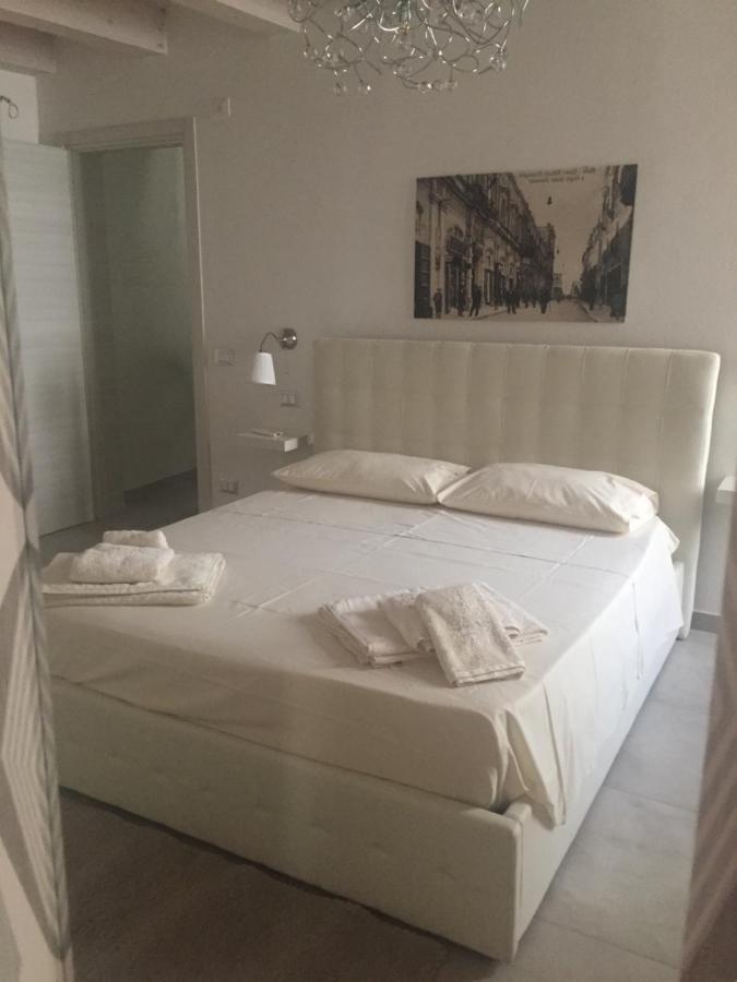 Aurispa Rooms โนโต ภายนอก รูปภาพ